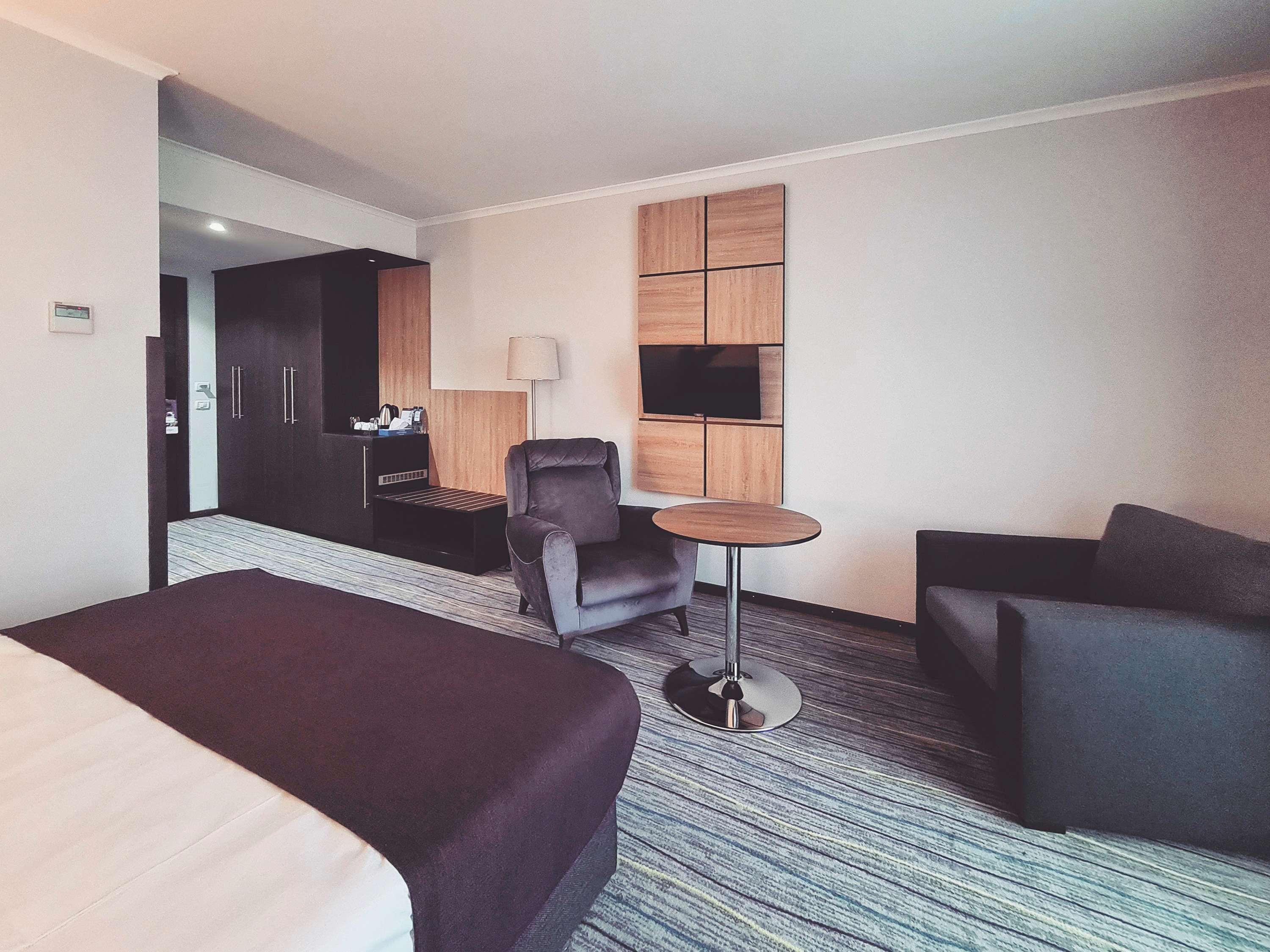 Mercure Tetovo Ngoại thất bức ảnh